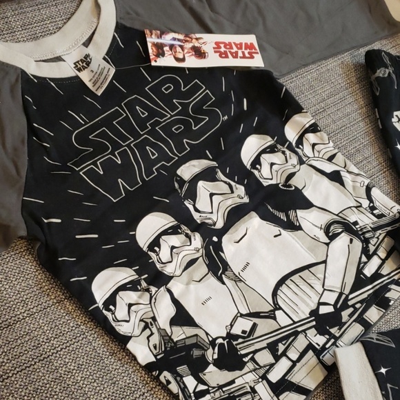 Star Wars Pajamas - Picture 2 of 3